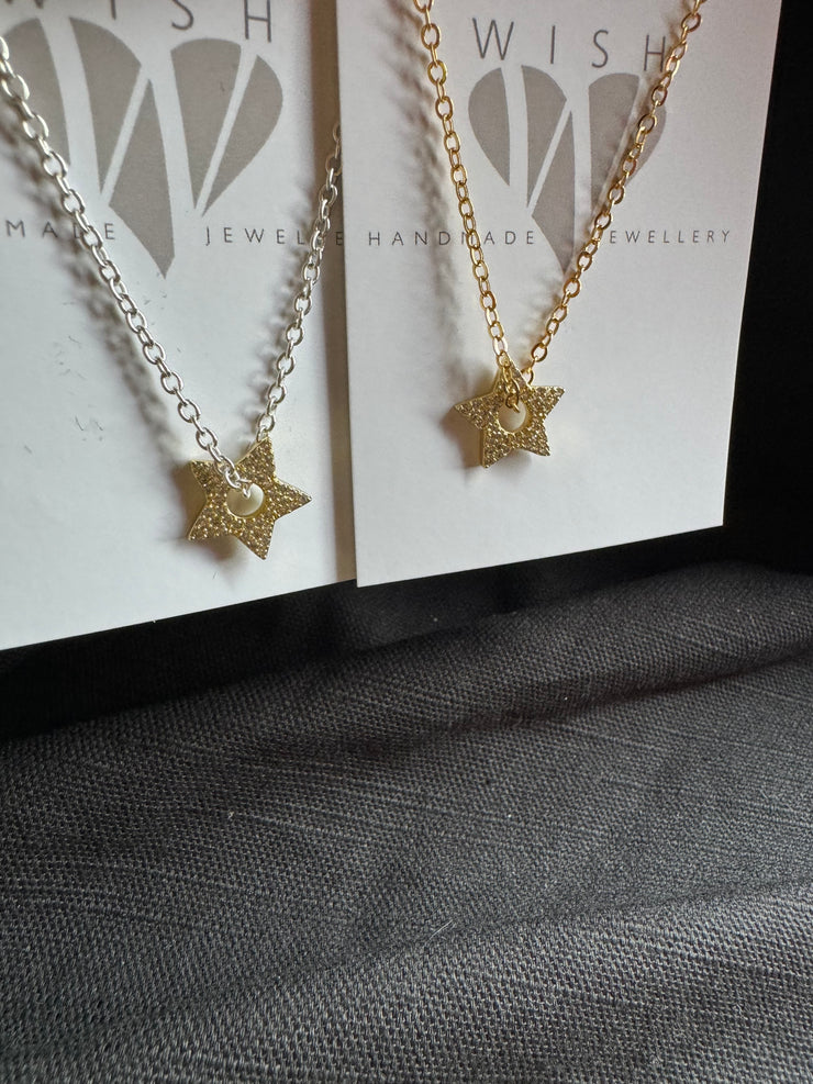 STAR SPARKLES NECKLACE -  The Style Society Boutique 