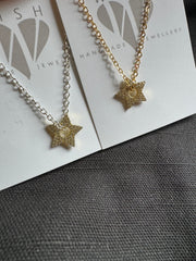 STAR SPARKLES NECKLACE -  The Style Society Boutique 