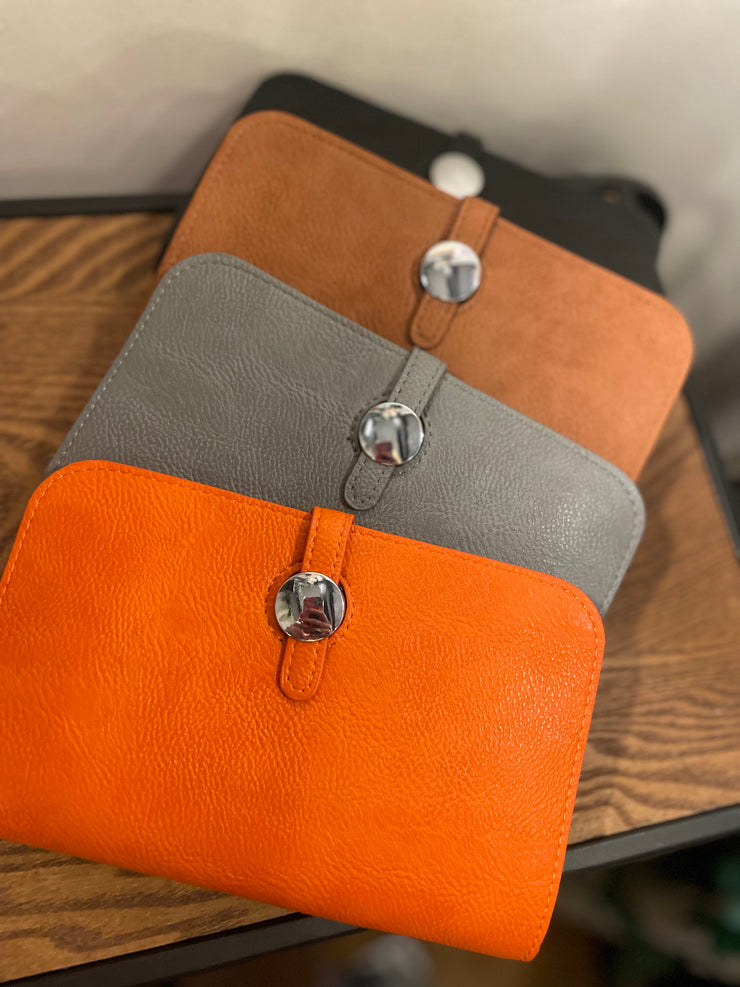 TRAVEL WALLETS -  The Style Society Boutique 